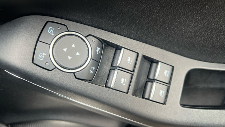 Ford Puma 1.0 EcoBoost Hybrid mHEV ST-Line X Vignale 5dr Petrol Hatchback